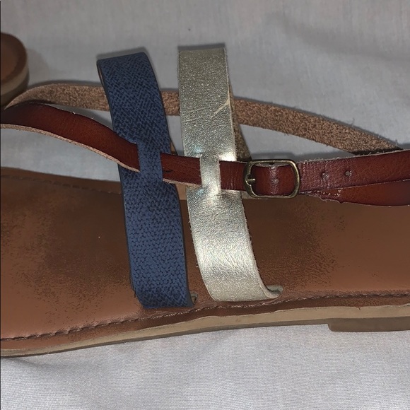 Sandals - Picture 4 of 7